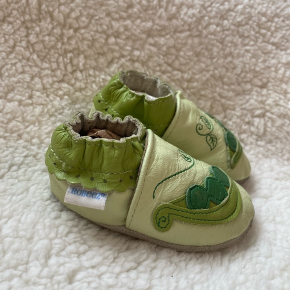 2/$20 | ROBEEZ | 0-6M | SOFT SOLE | LEATHER - Picture 3 of 6